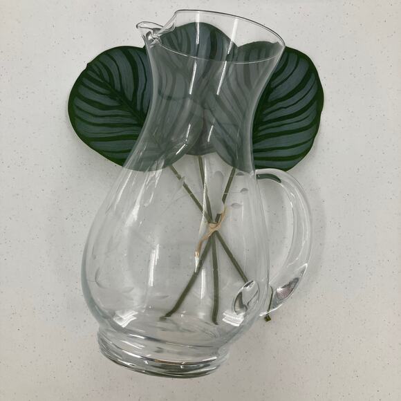 Vintage Princess House Heritage Floral 10 in. Ice Lip Etched Cut Crystal Pitcher - Picture 1 of 10